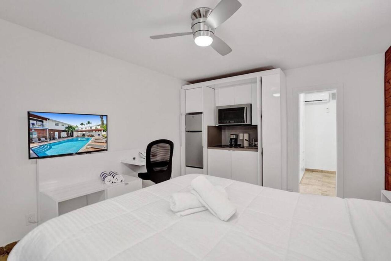 Waves Beach Town Cozy Studio Apartment Pompano Beach Luaran gambar